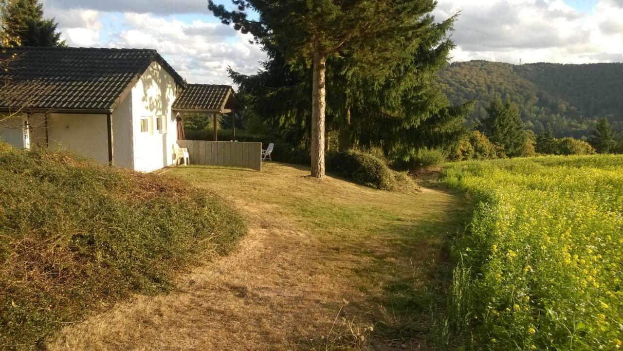 Blick In Die Suedeifel Biersdorf Extérieur photo